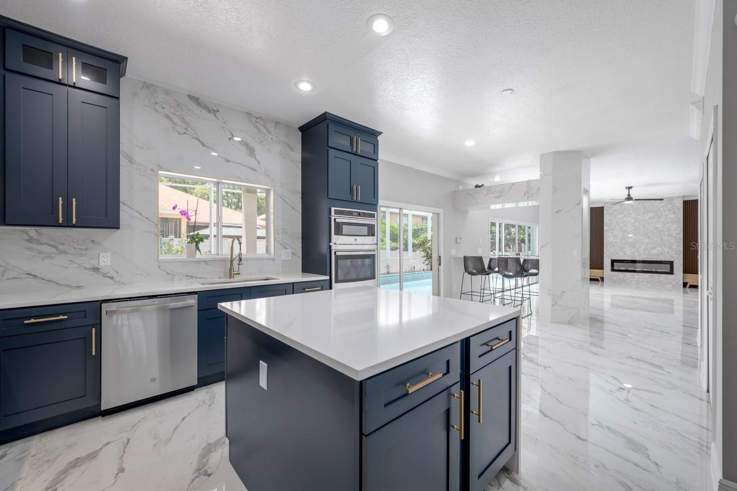 1706 CHELTENBOROUGH DR