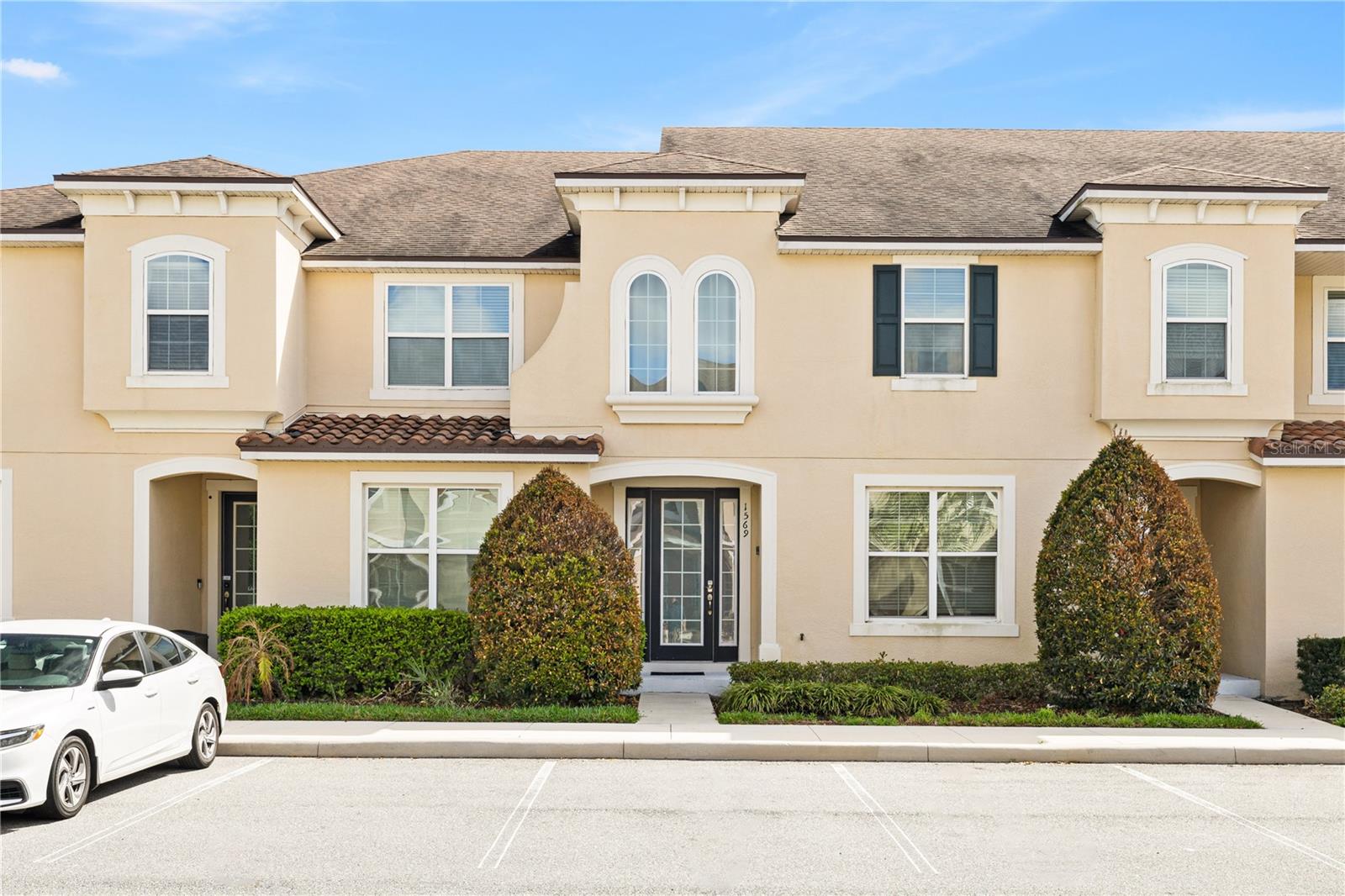 1569 CAREY PALM CIR