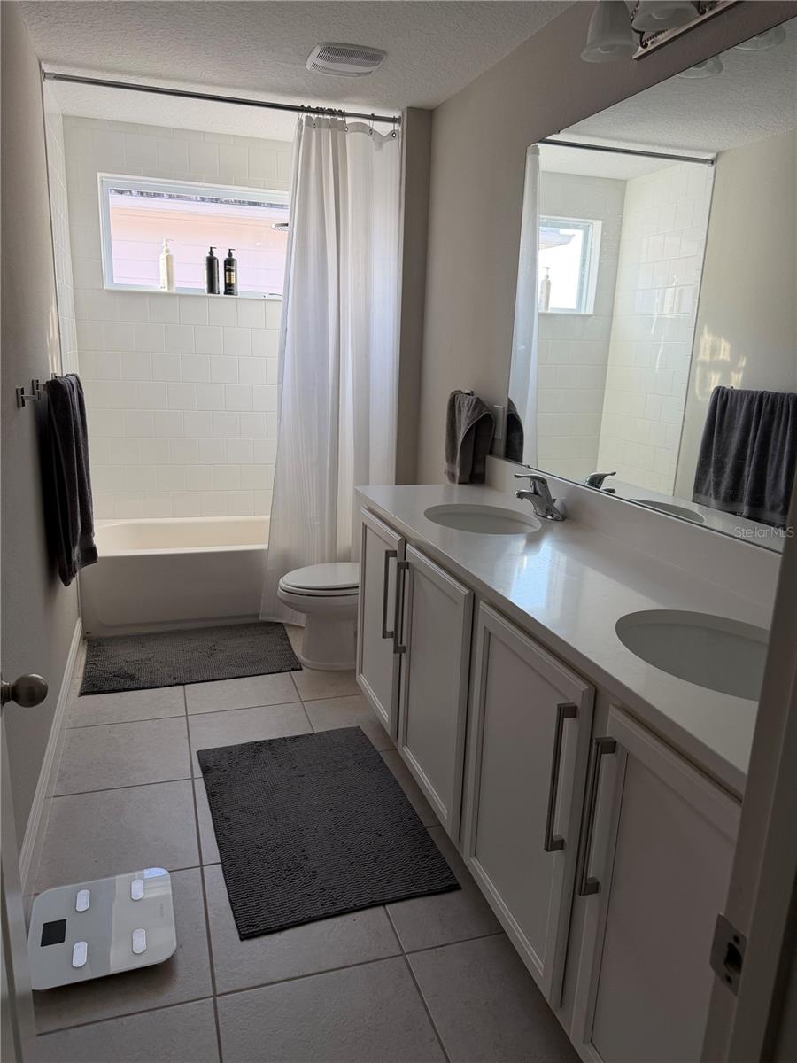 6154 HAMLIN RESERVE BLVD