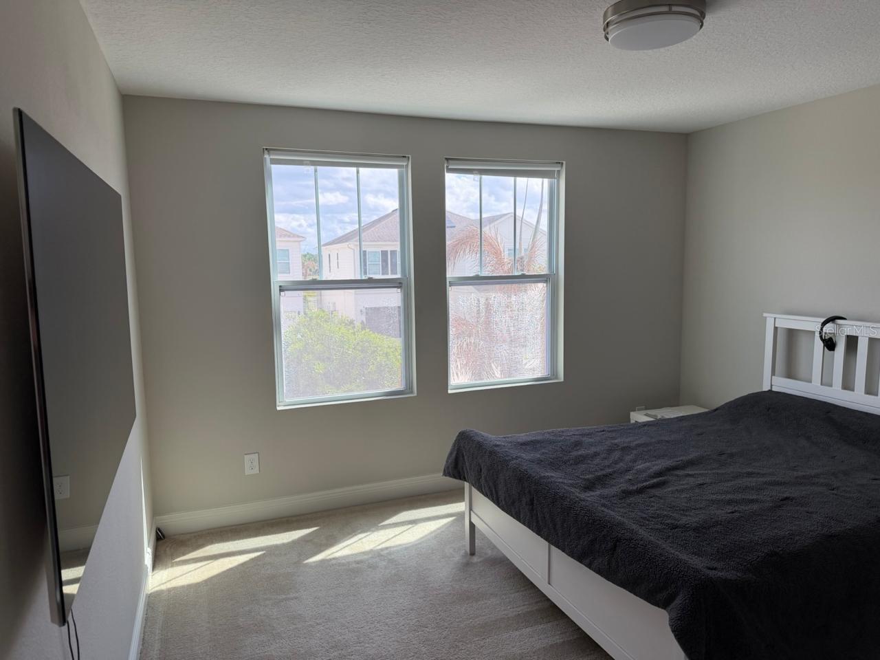 6154 HAMLIN RESERVE BLVD