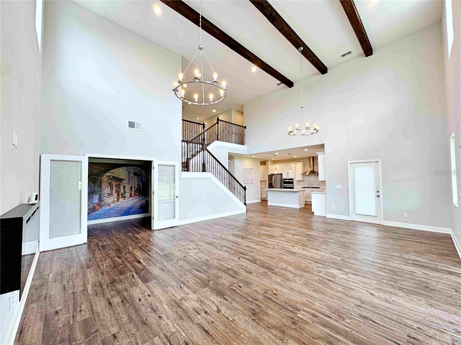 6154 HAMLIN RESERVE BLVD