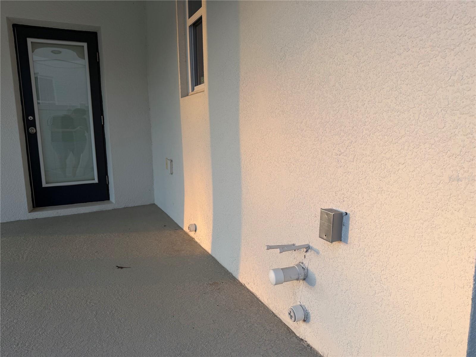 6154 HAMLIN RESERVE BLVD