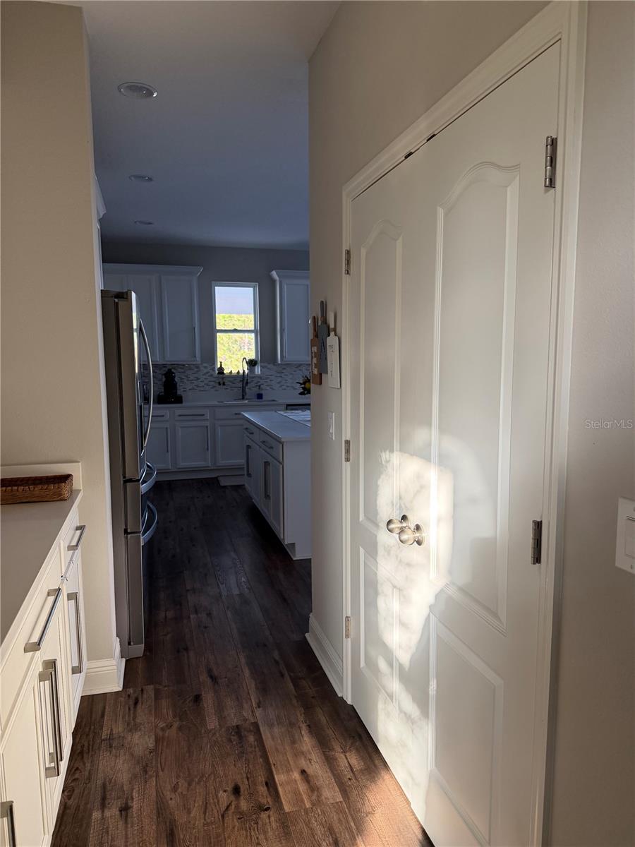 6154 HAMLIN RESERVE BLVD