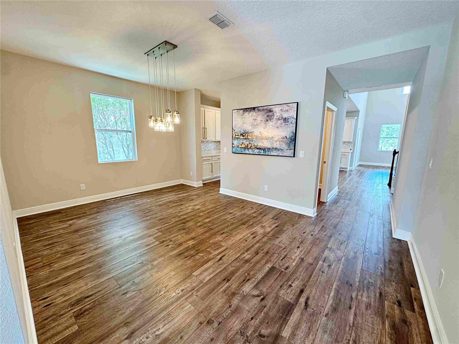 6154 HAMLIN RESERVE BLVD