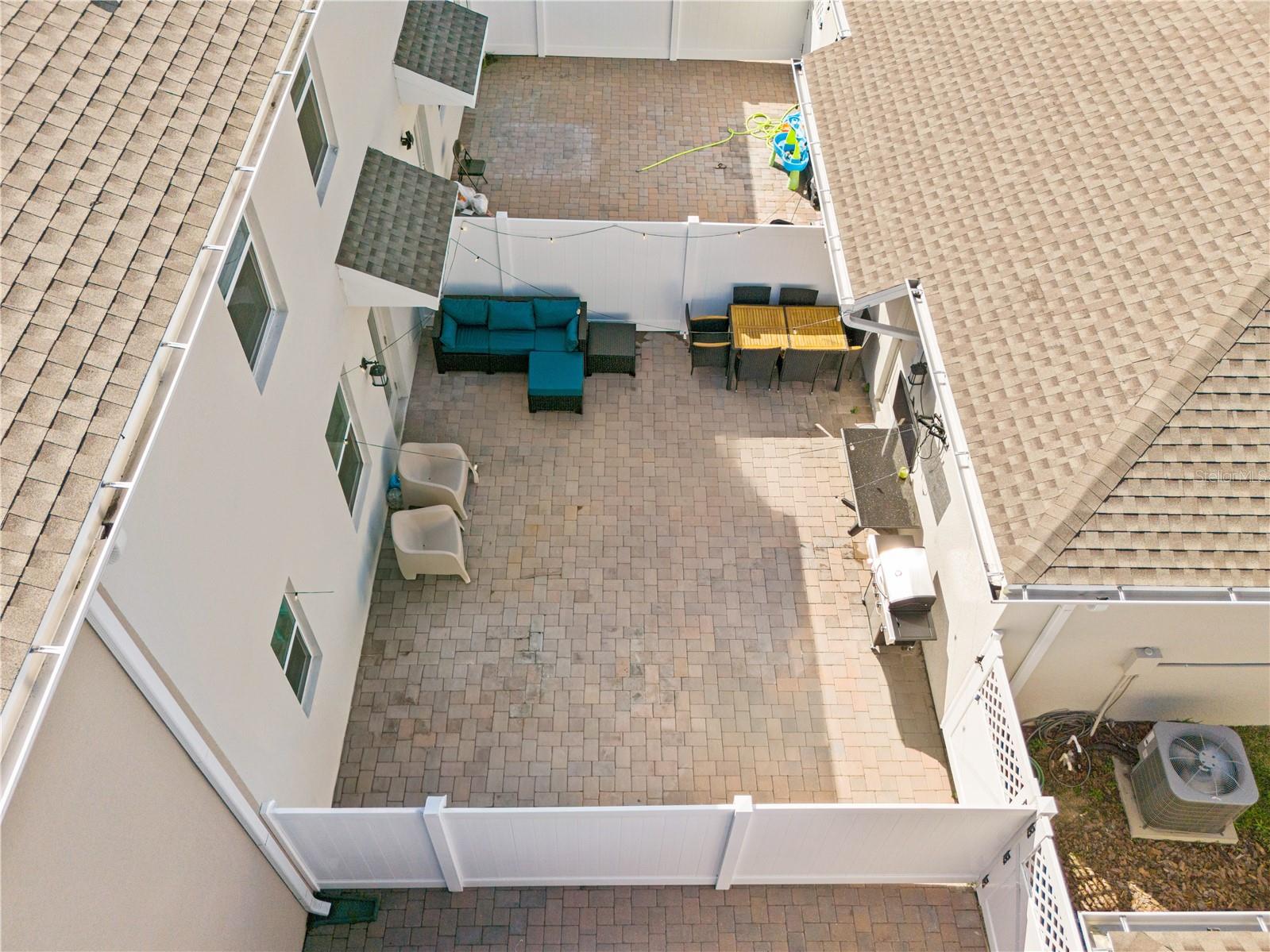 10768 RHETT BUTLER ALY