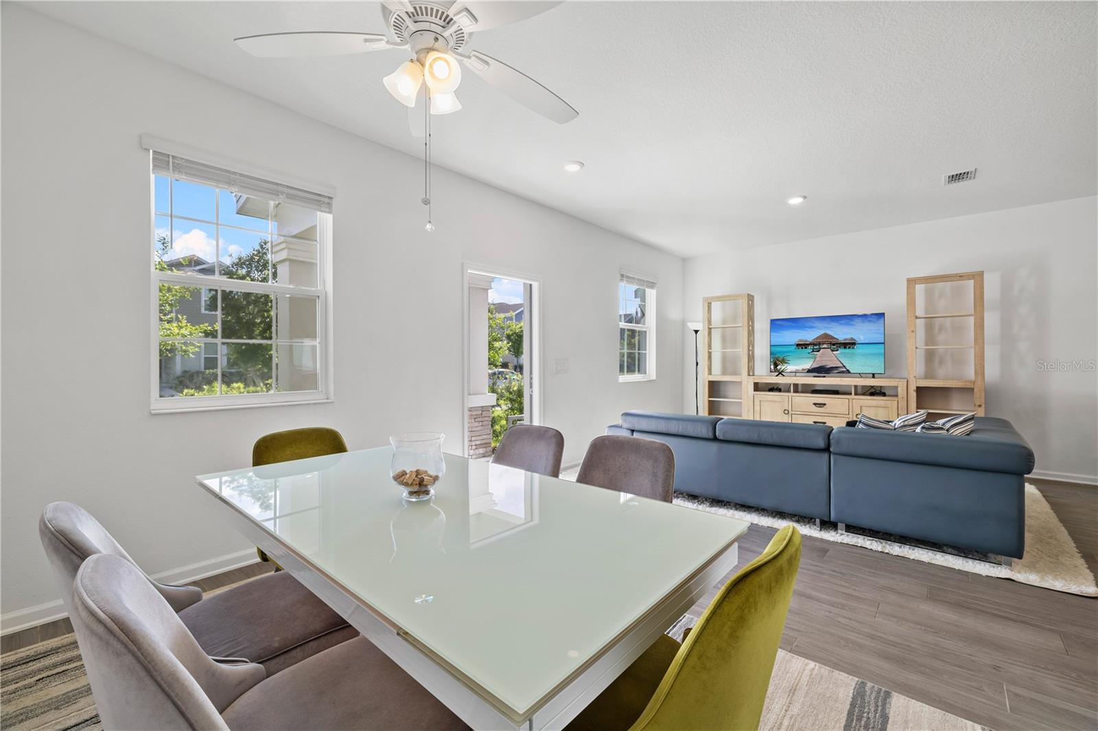 10768 RHETT BUTLER ALY