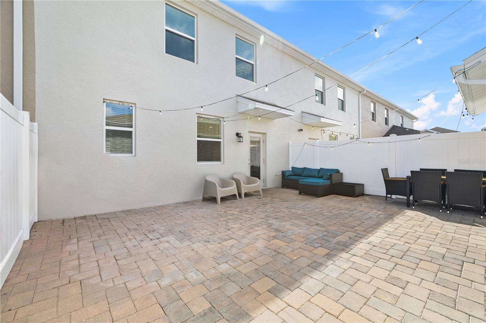 10768 RHETT BUTLER ALY