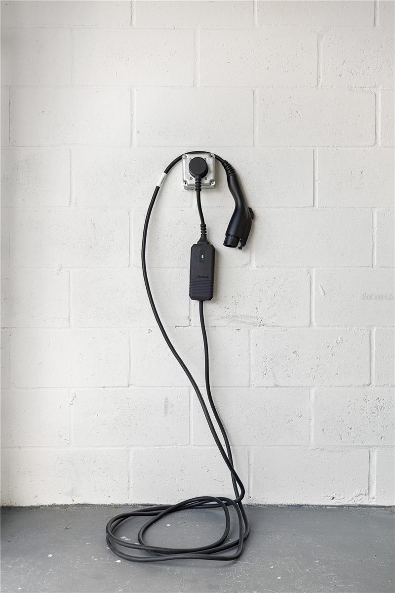 10768 RHETT BUTLER ALY