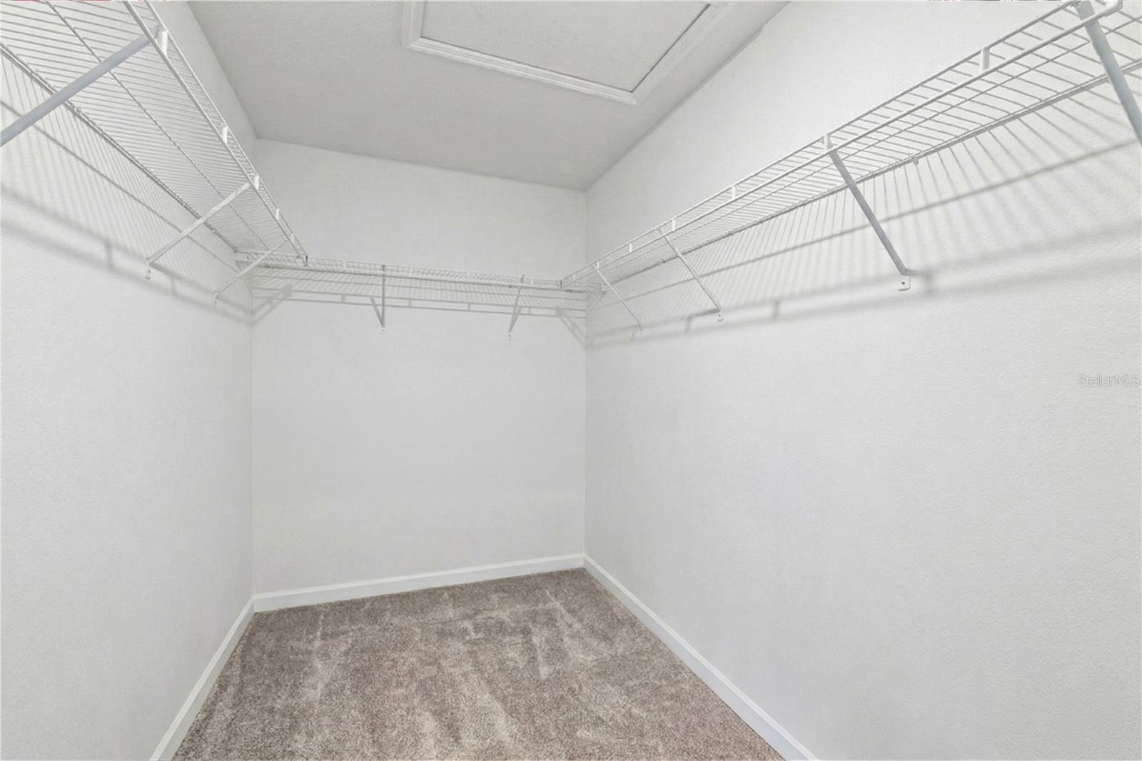 10768 RHETT BUTLER ALY