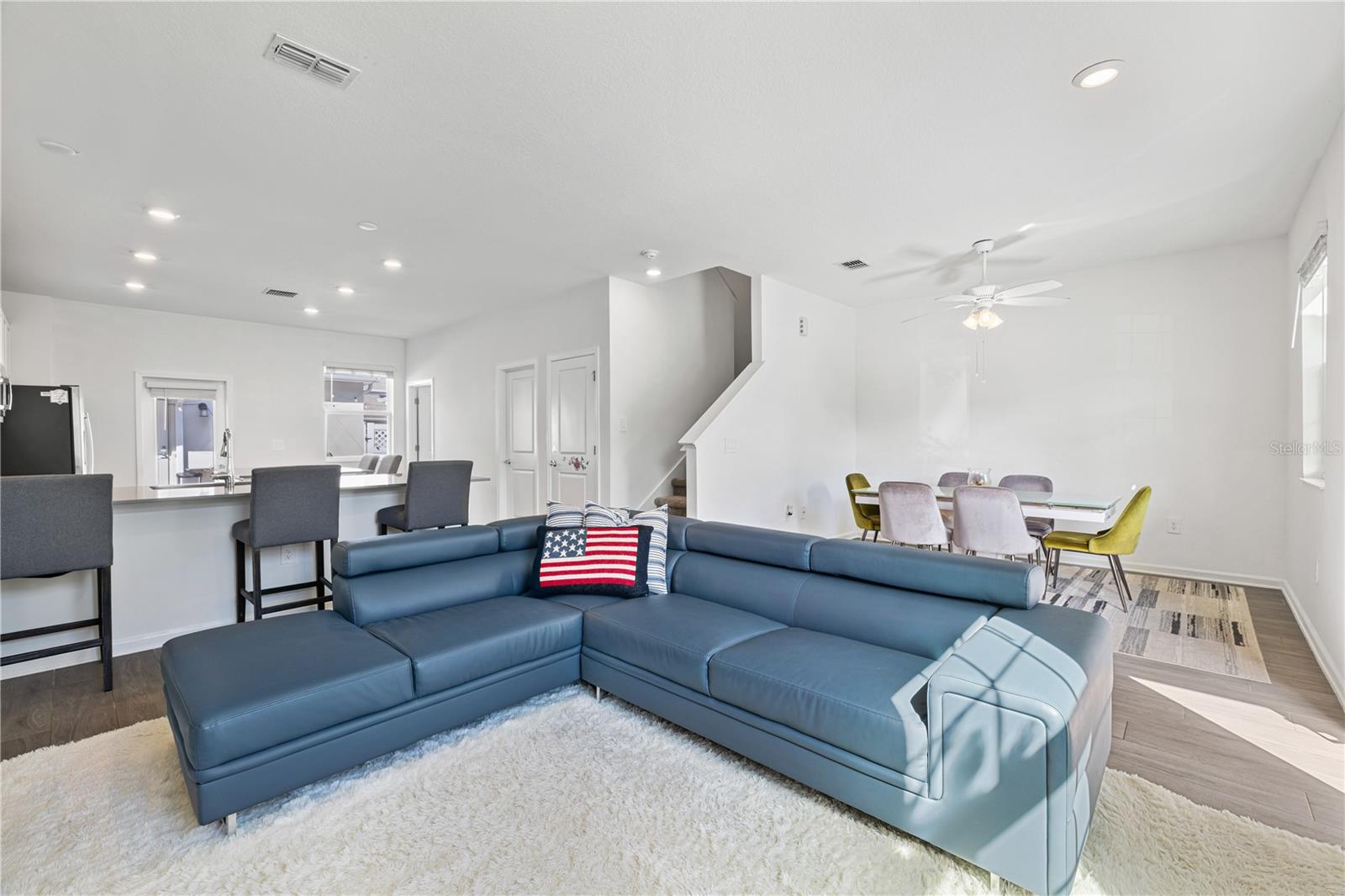 10768 RHETT BUTLER ALY