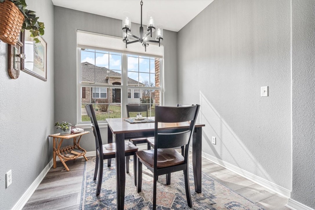 33 Highland Parkway