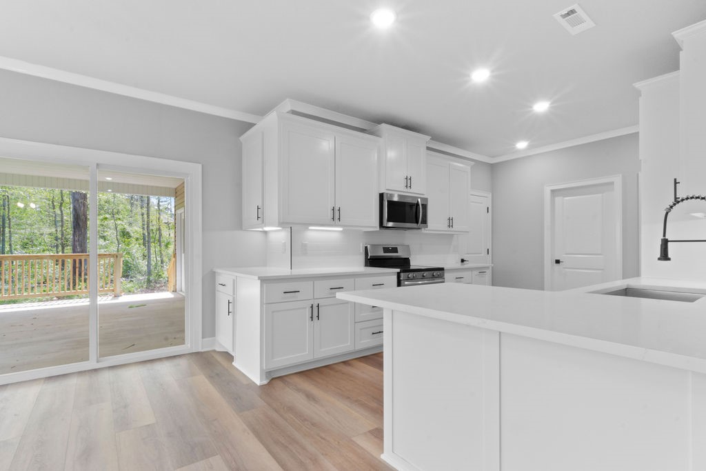 86 Overton Drive