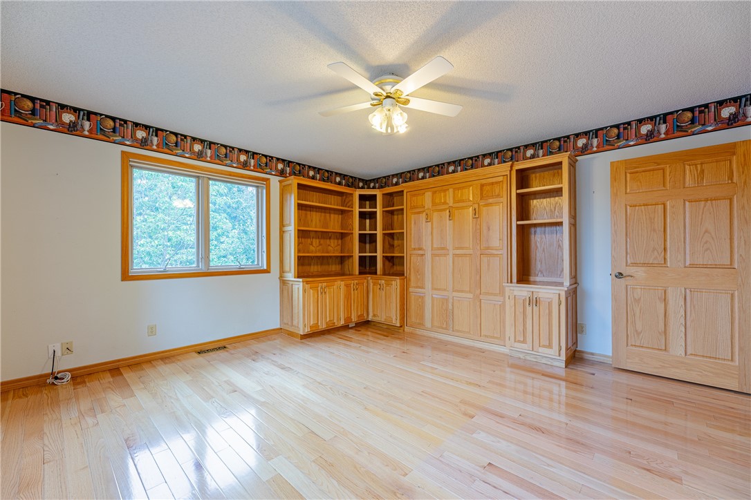 10 Sable Drive