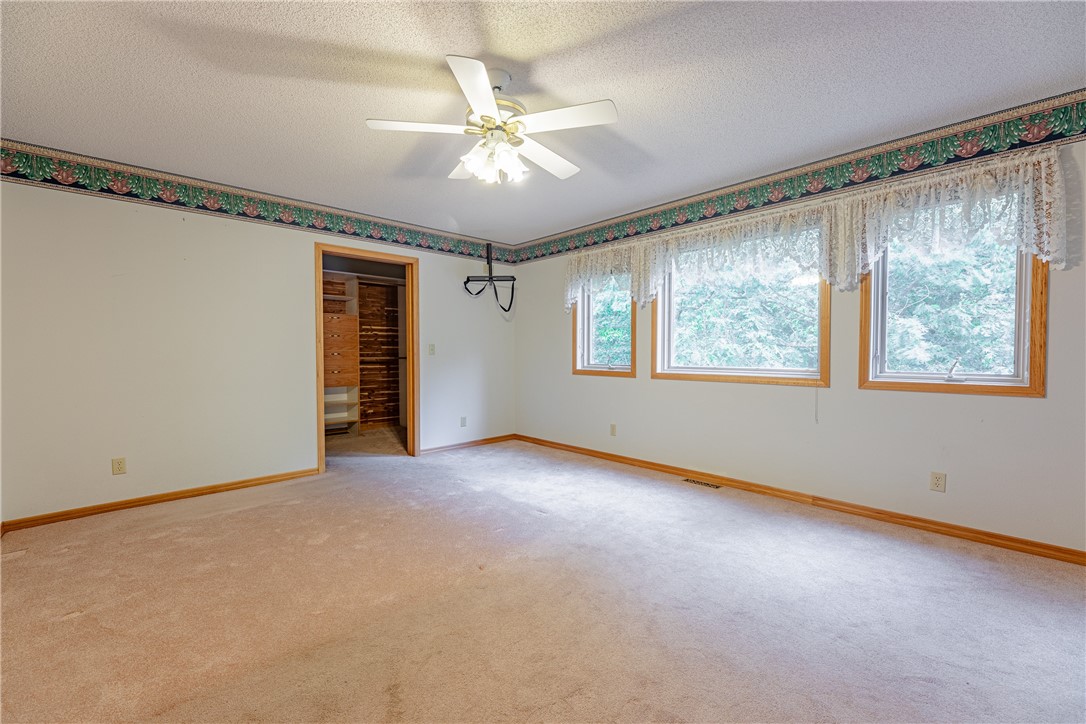 10 Sable Drive