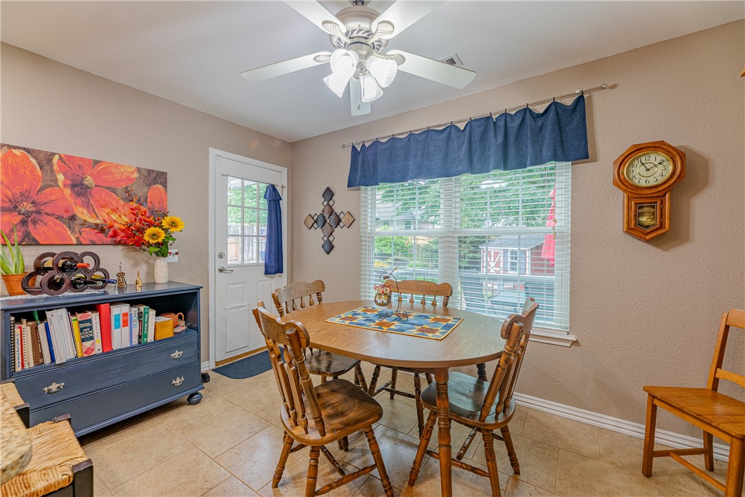 3885 Shannendoah Lane