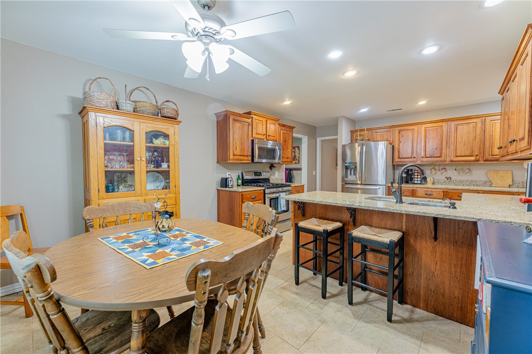3885 Shannendoah Lane