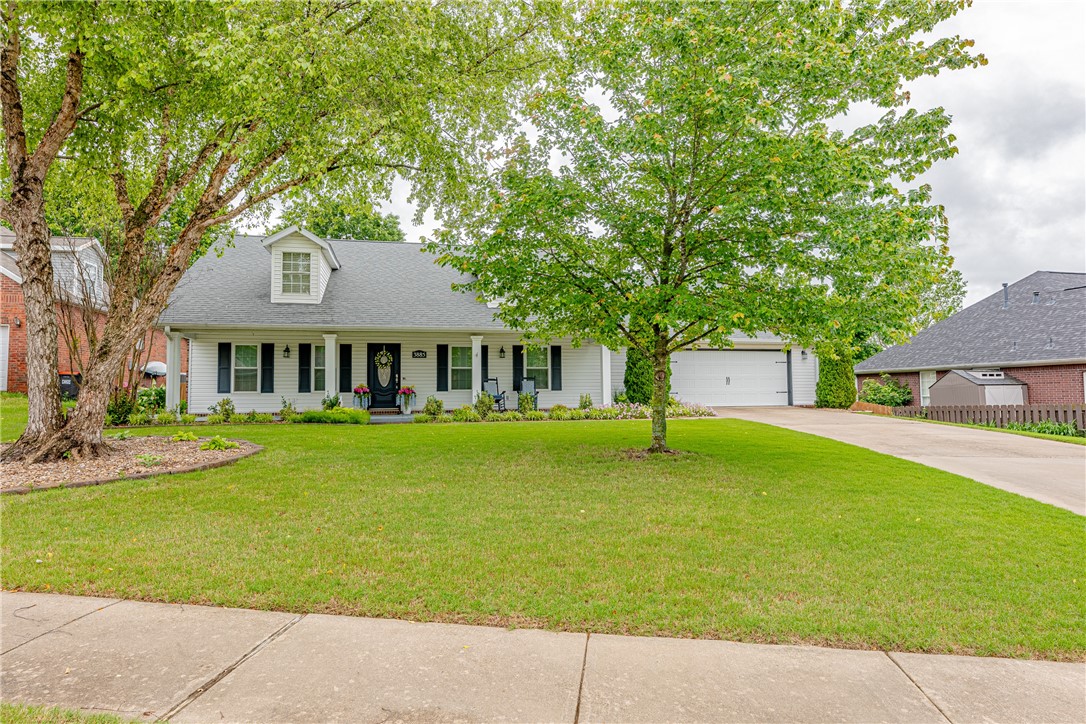 3885 Shannendoah Lane
