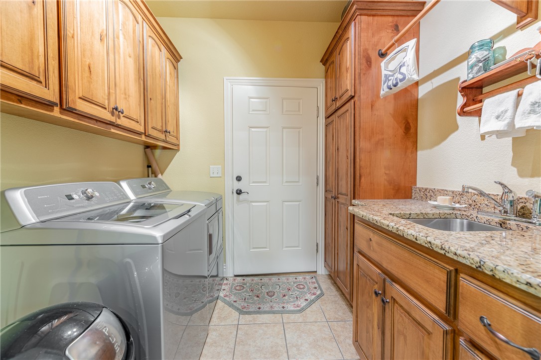 21 Parkridge Drive