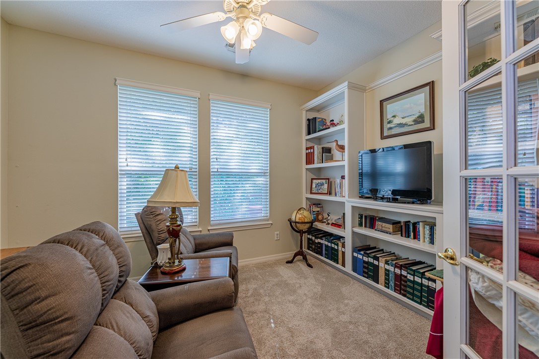 16 Highland Parkway
