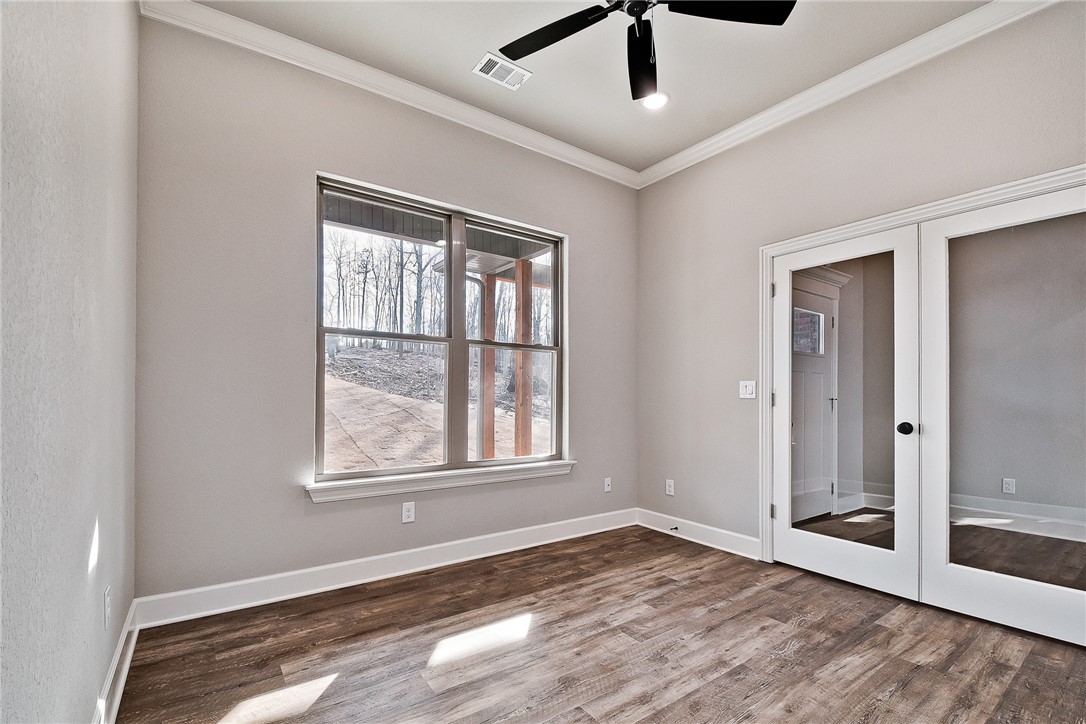 16 Colmonell Lane