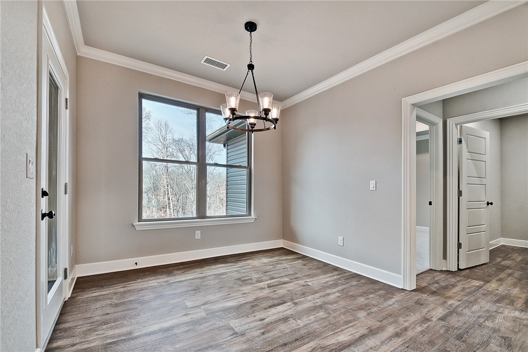 16 Colmonell Lane