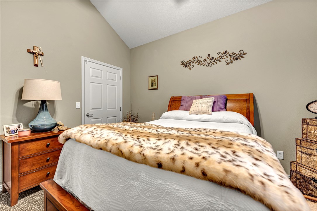 13 Renfrew Drive