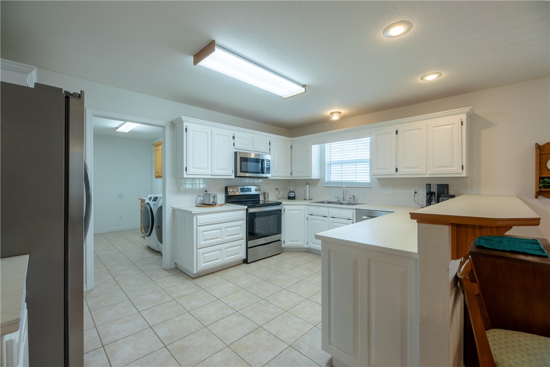2 Egton Drive