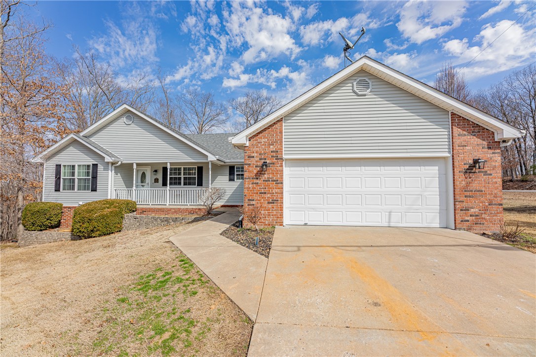 2 Egton Drive