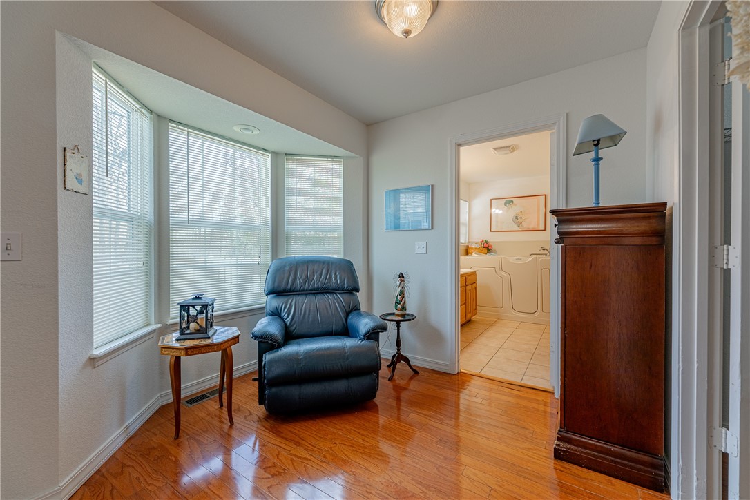 2 Egton Drive