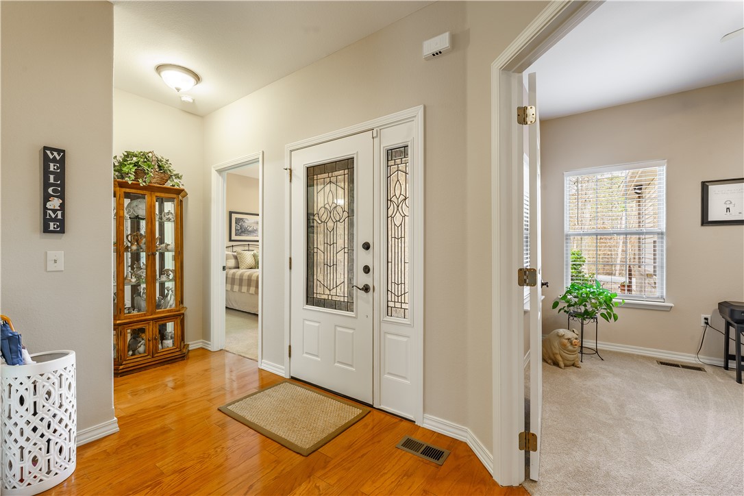 5 Devizis Drive