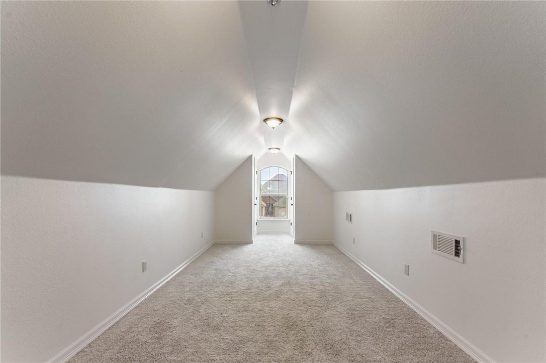 1504 Hayfield Avenue