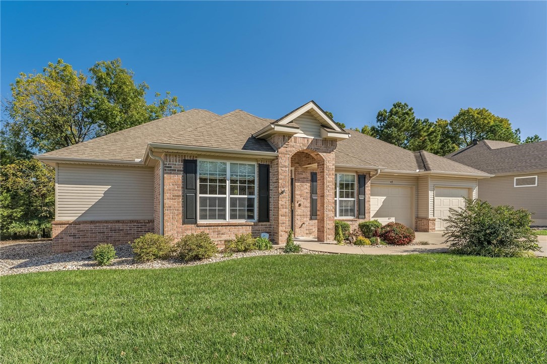 48 Highland Parkway