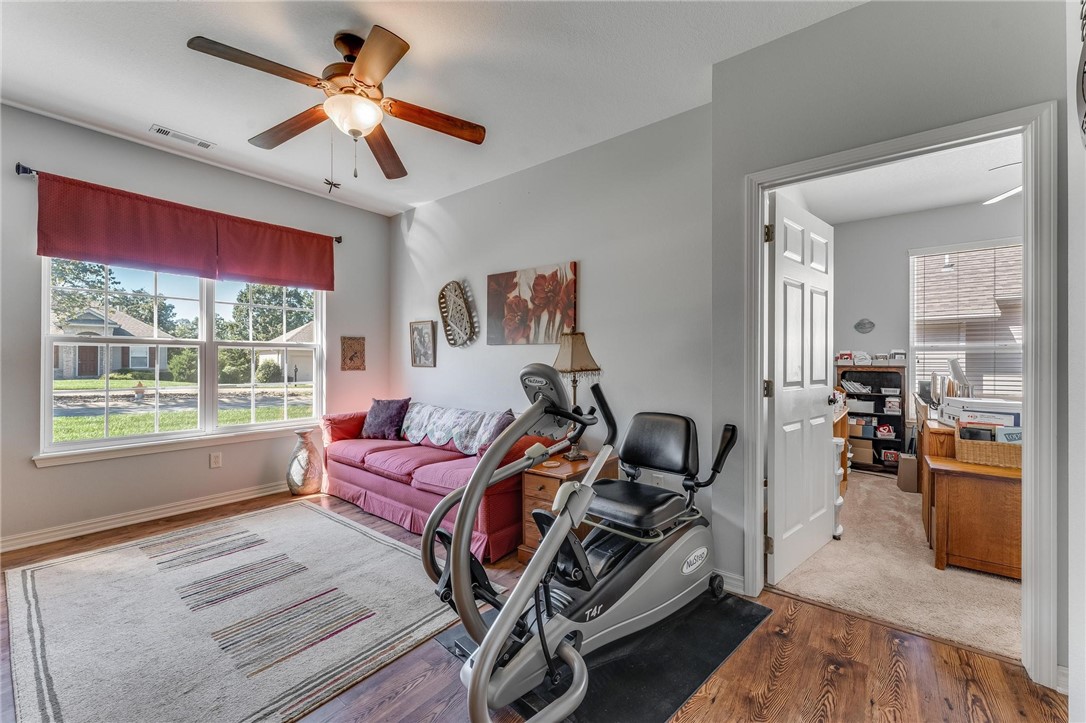 48 Highland Parkway