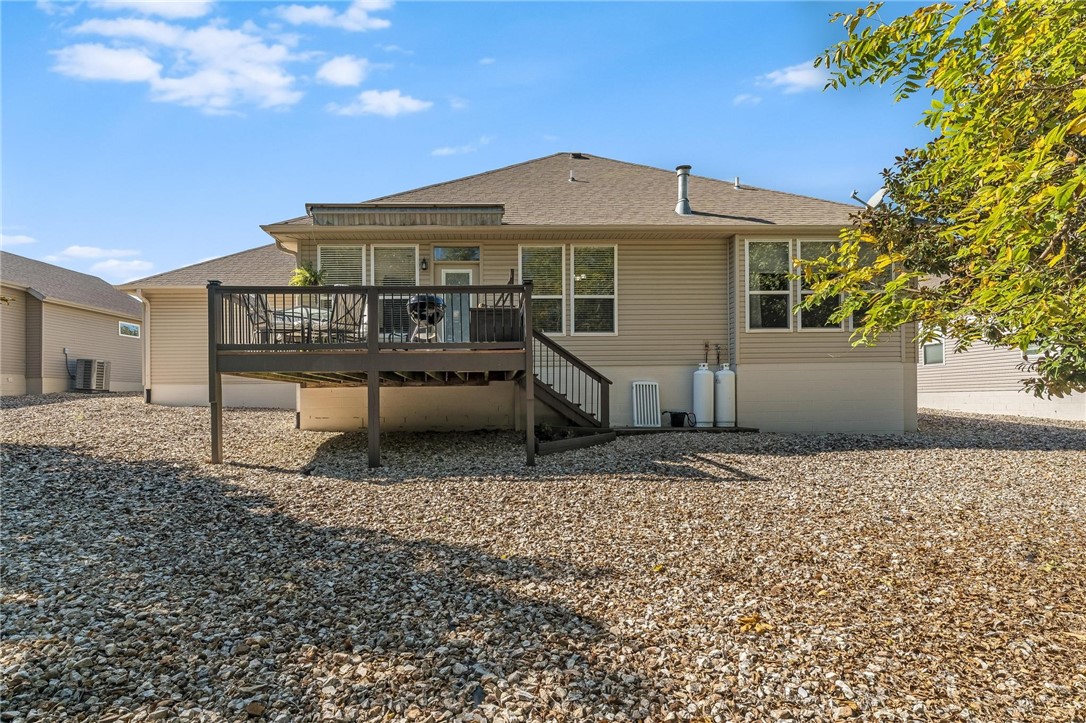 48 Highland Parkway