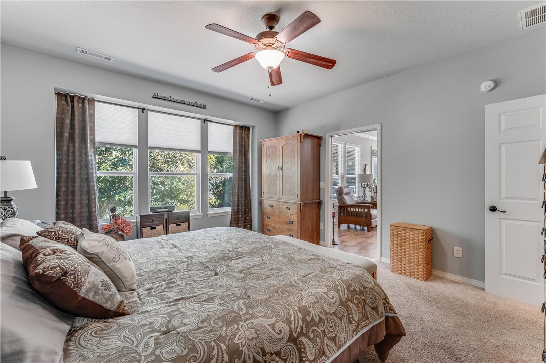 48 Highland Parkway