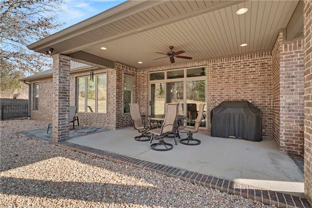 9 Luncarty Lane