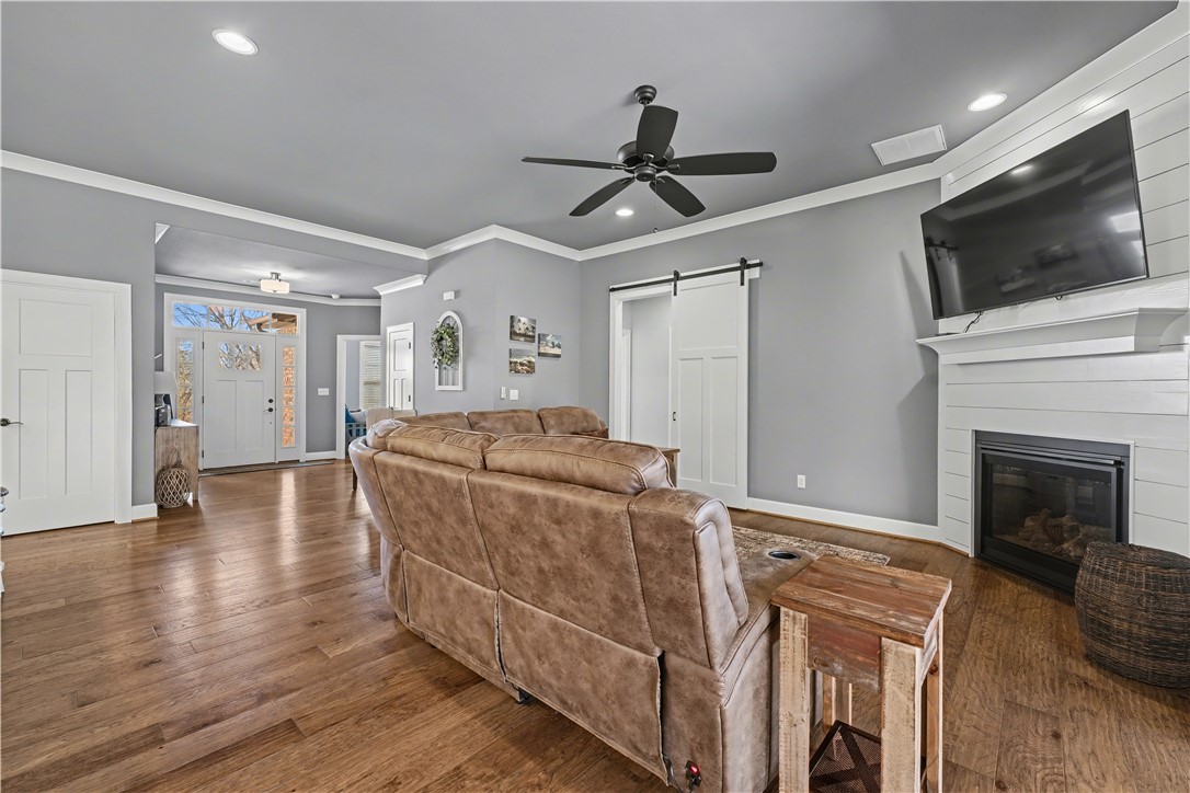 9 Luncarty Lane
