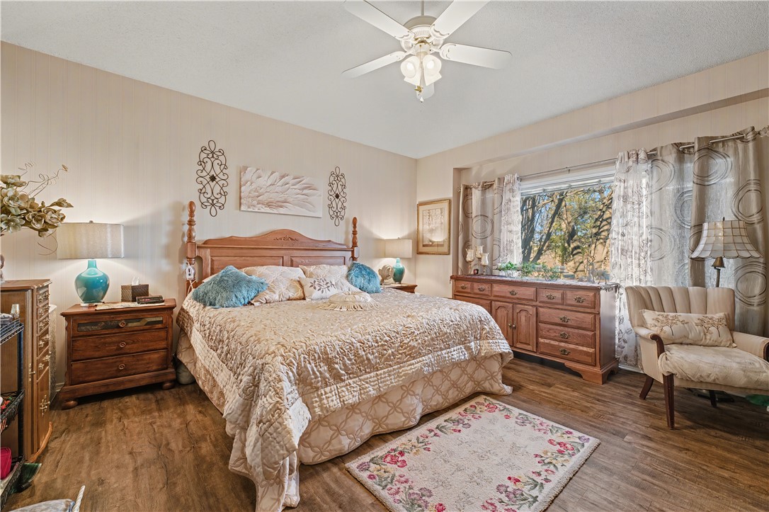 16 Monikie Drive
