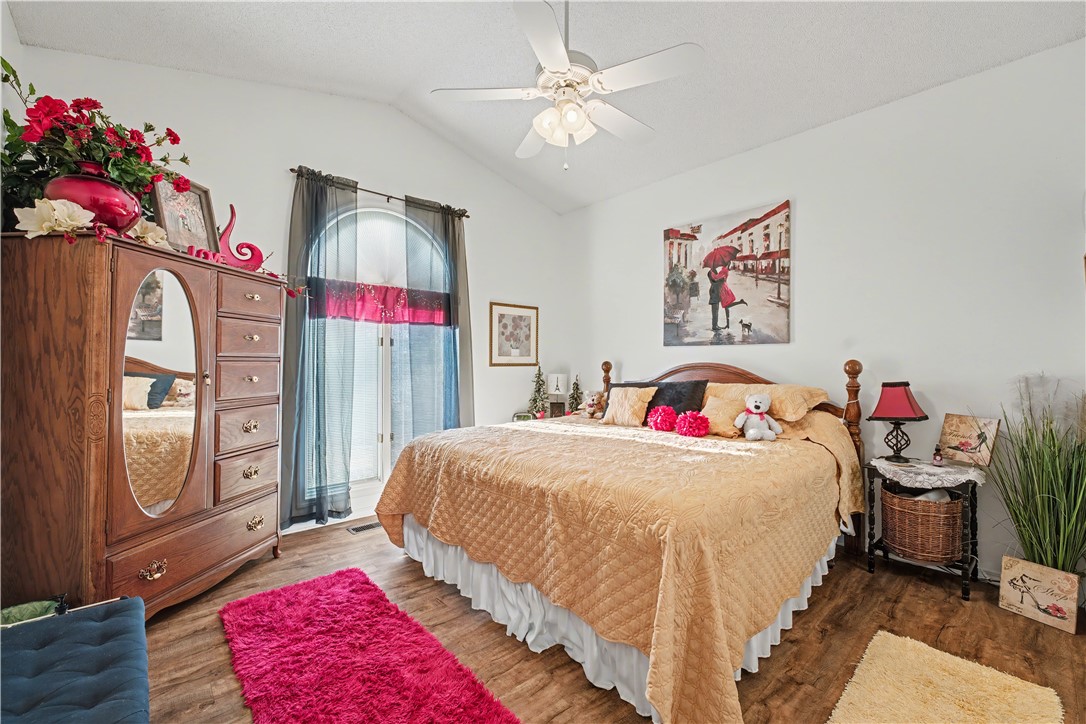 16 Monikie Drive
