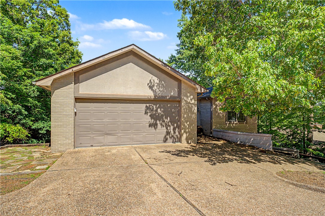 13 Blenheim Lane