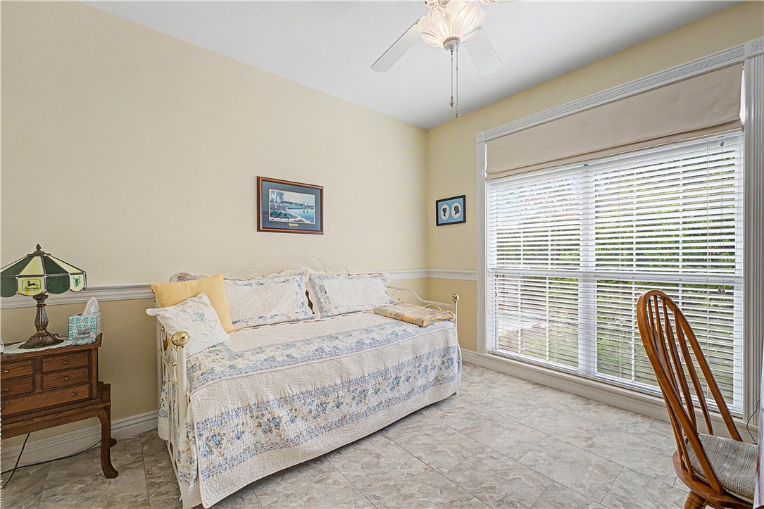 3 Sable Drive
