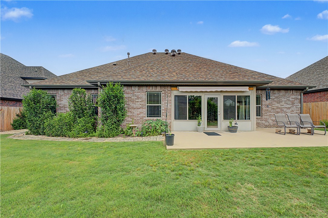 1805 NE Frost Drive
