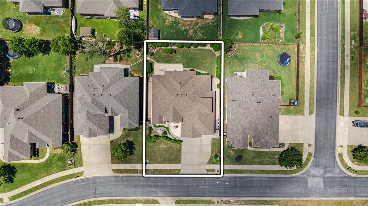 1805 NE Frost Drive