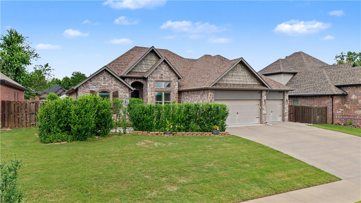 1805 NE Frost Drive