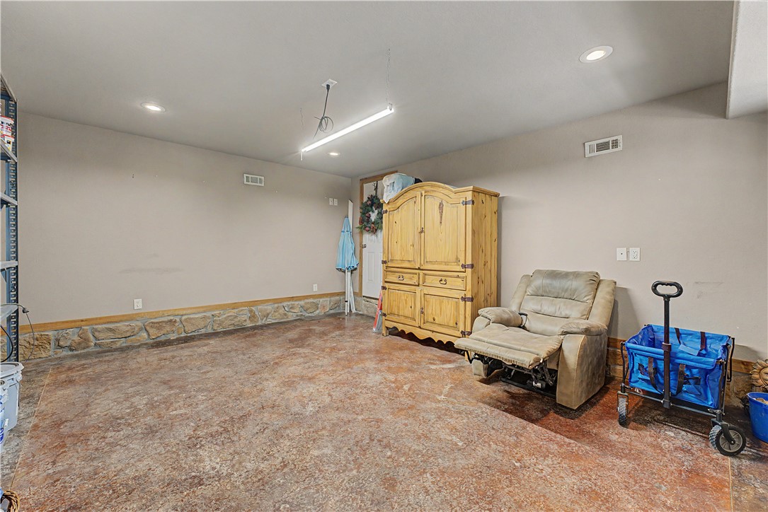 5 Queensborough Drive