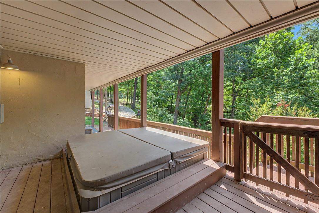 5 Queensborough Drive