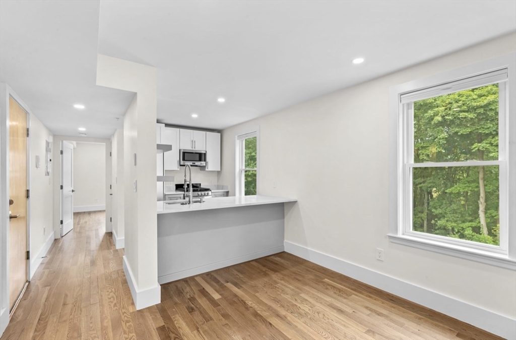 56 Spring St # 3