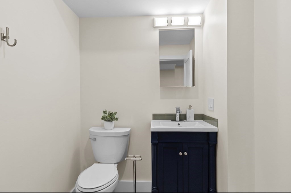56 Spring St # 3