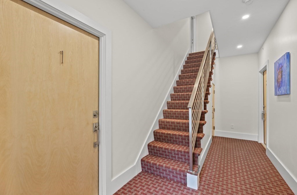 56 Spring St # 3