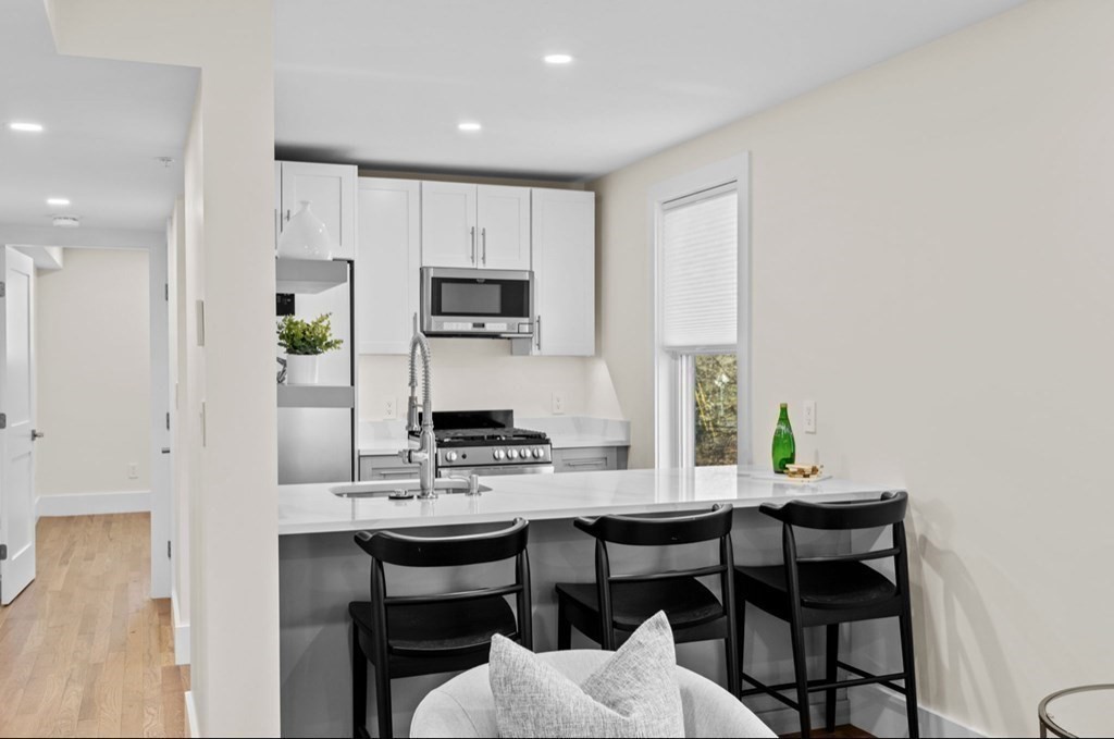 56 Spring St # 3